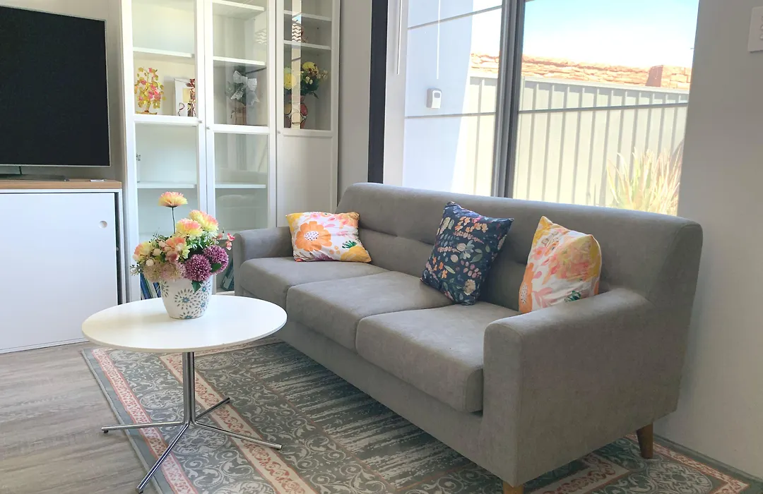 West Swan B&B-1